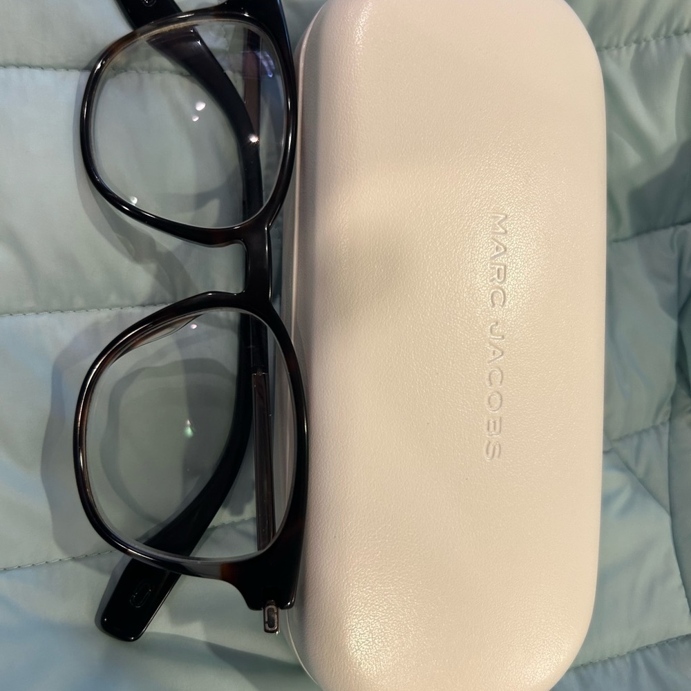 Prescription Marc Jacobs frame with new case and cleaning cloth